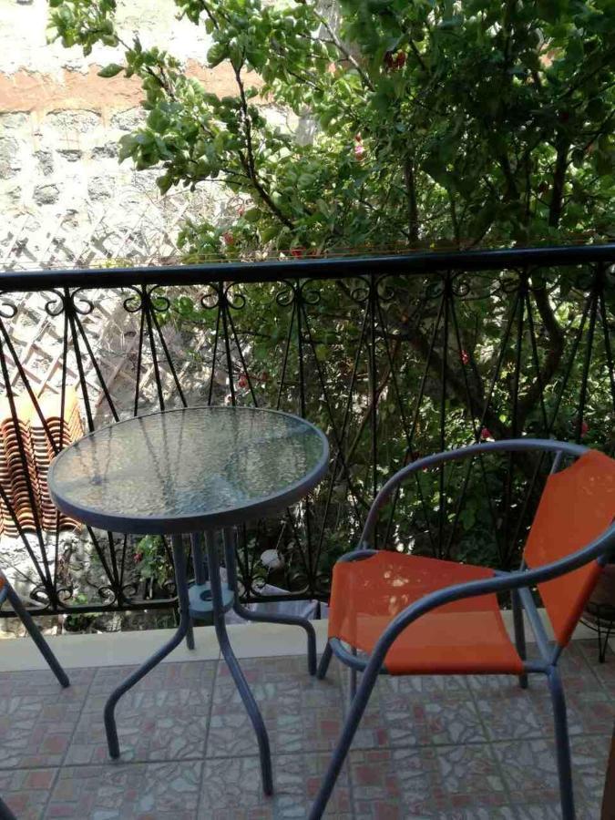 Μαχη Ενοικιαζόμενα Δωμάτια ミシナ エクステリア 写真